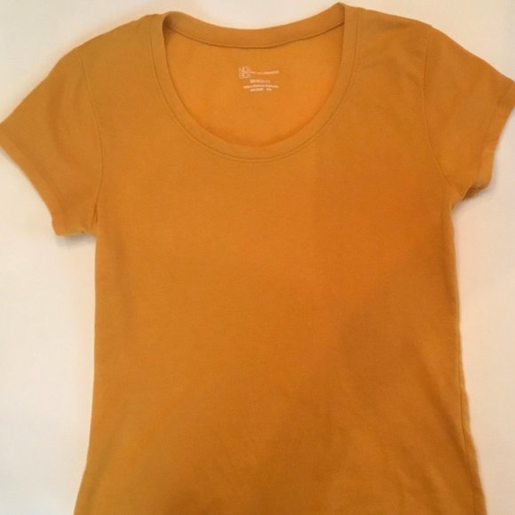 Mustard yellow tee - Picture 2 of 2